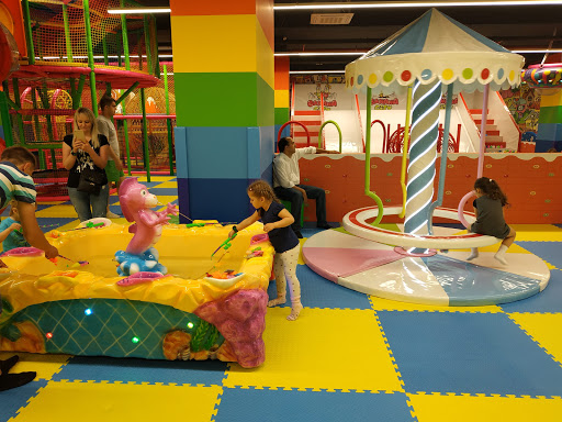 Детский развлекательный центр 