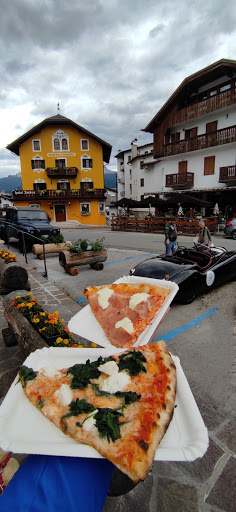 Ampezzo pizza in Cortina dAmpezzo, Provincia di Belluno