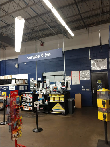 Auto Parts Store «Pep Boys Auto Parts & Service», reviews and photos, 44 Berlin Turnpike, Berlin, CT 06037, USA