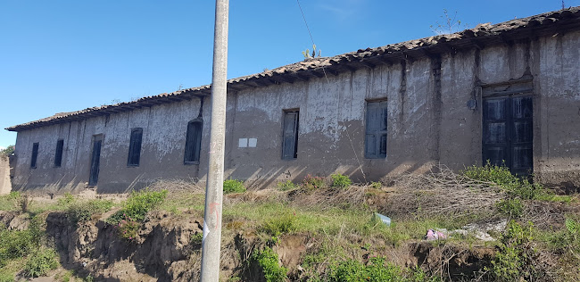Opiniones de Iglesia del Pueblo de Aloburo en Ibarra - Iglesia