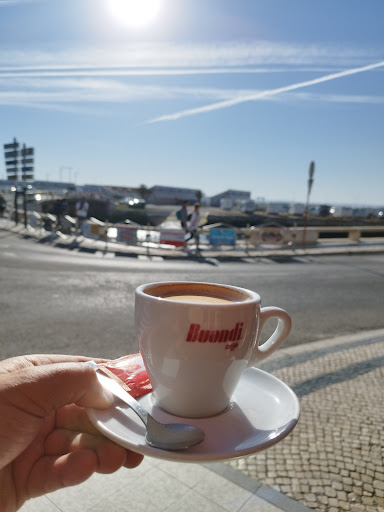 Pastelaria Avenida do Mar no Peniche, Leiria