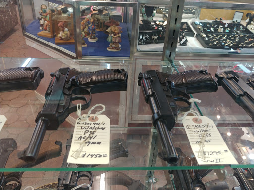 Gun Shop «AAA Gun & Pawn Shop», reviews and photos