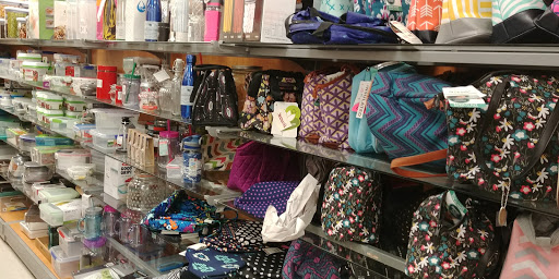 Department Store «T.J. Maxx», reviews and photos, 1125 Woodstock Rd #450, Roswell, GA 30076, USA