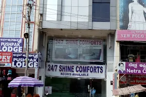 24/7 Shine Comforts image