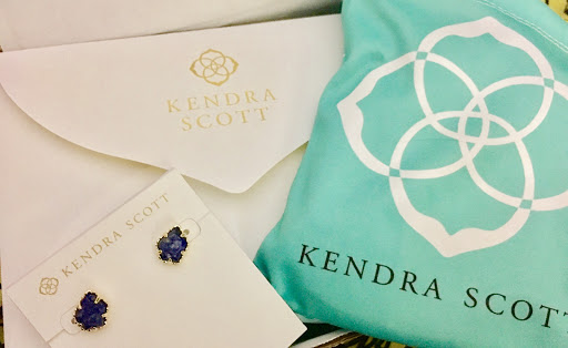 Jewelry Store «Kendra Scott», reviews and photos, 5800 Legacy Dr C2A, Plano, TX 75024, USA