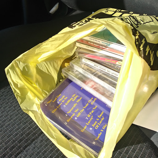 Music Store «Dimple Records-Arden», reviews and photos, 2433 Arden Way, Sacramento, CA 95825, USA