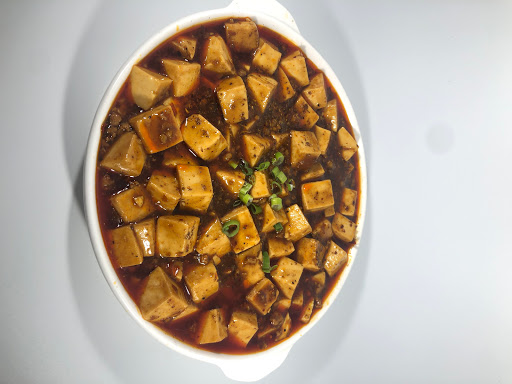 Karaoke Bar «Limit Pool & Karaoke Club», reviews and photos, 2800 E Grand River Ave, East Lansing, MI 48823, USA