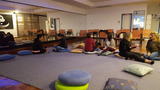 Clases de yoga para embarazadas en Quito