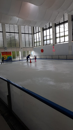 Skating lessons Kualalumpur