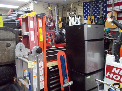 Pawn Shop «AZ Pawn & Guns», reviews and photos, 442 E Main St, Norwich, CT 06360, USA