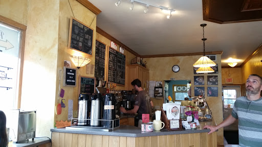 Coffee Shop «Coffee Corner Bistro», reviews and photos, 102 Main St, Kewaskum, WI 53040, USA