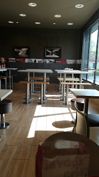Atmosphère du Restaurant KFC Rosny à Rosny-sous-Bois - n°4
