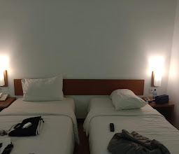 Whiz Hotel Pemuda Semarang photo