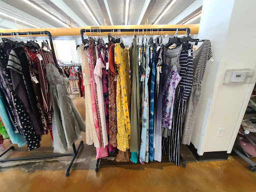 Thrift Store «Goodwill Store», reviews and photos, 23740 El Toro Rd e, Lake Forest, CA 92630, USA