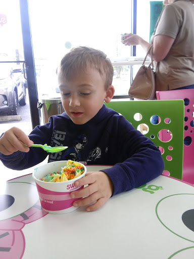 Frozen Yogurt Shop «Sweet Frog», reviews and photos, 4871 US-90, Pace, FL 32571, USA