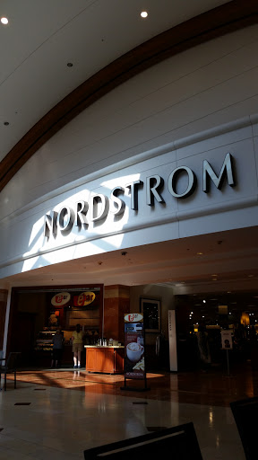 Department Store «Nordstrom», reviews and photos, 1880 Annapolis Mall Rd, Annapolis, MD 21401, USA
