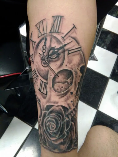 Explore family members tattoo ideas, creative tattoo ideas in Tucson, available at Tattoo Azteca Inc