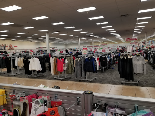 Clothing Store «Burlington Coat Factory», reviews and photos, 3702 E Hammer Ln, Stockton, CA 95212, USA