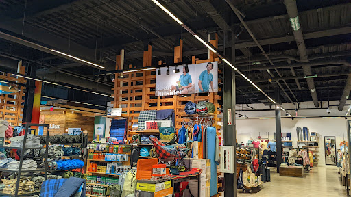 Clothing Store «L.L.Bean», reviews and photos, 701 Lynnhaven Pkwy, Virginia Beach, VA 23452, USA