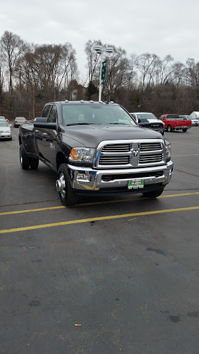 Car Dealer «Elgin Chrysler Dodge Jeep Ram», reviews and photos, 1010 E Chicago St, Elgin, IL 60120, USA