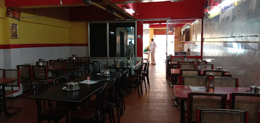 Mhaarawaadi,s North India Restaurant - 30, Town Hall Rd, Opposite Roshan Bags, Madurai Main, Madurai, Tamil Nadu 625001, India