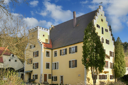 Hotel Schlossresidenz Heitzenhofen - SARPLAN BAUPLANUNG/HOTEL GMBH Naabstraße 5a, 93182 Duggendorf, Deutschland