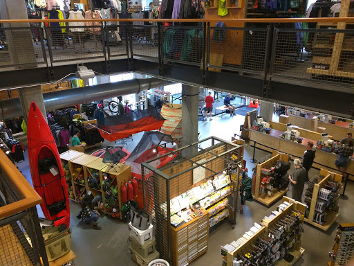 Camping Store «REI», reviews and photos, 1405 NW Johnson St, Portland, OR 97209, USA
