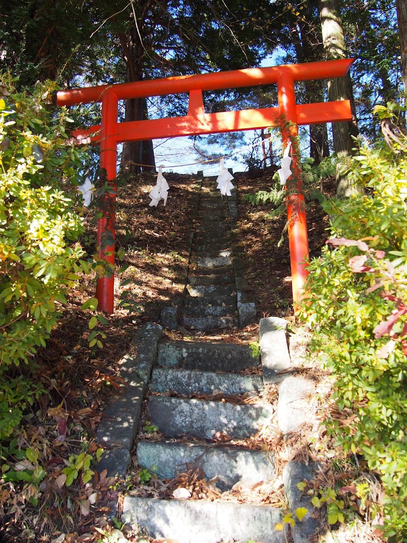 山の上神社