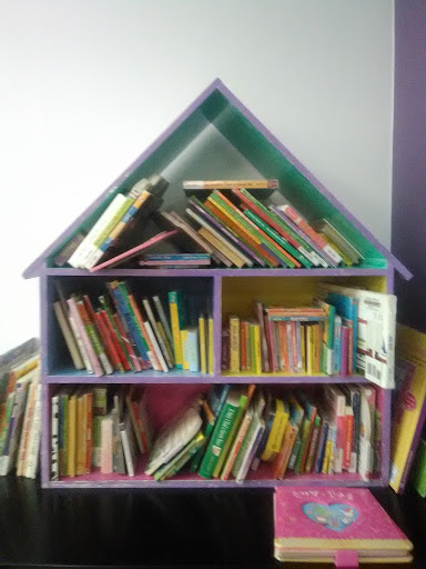 Used Book Store «Recycled Reads Bookstore, Austin Public Library», reviews and photos