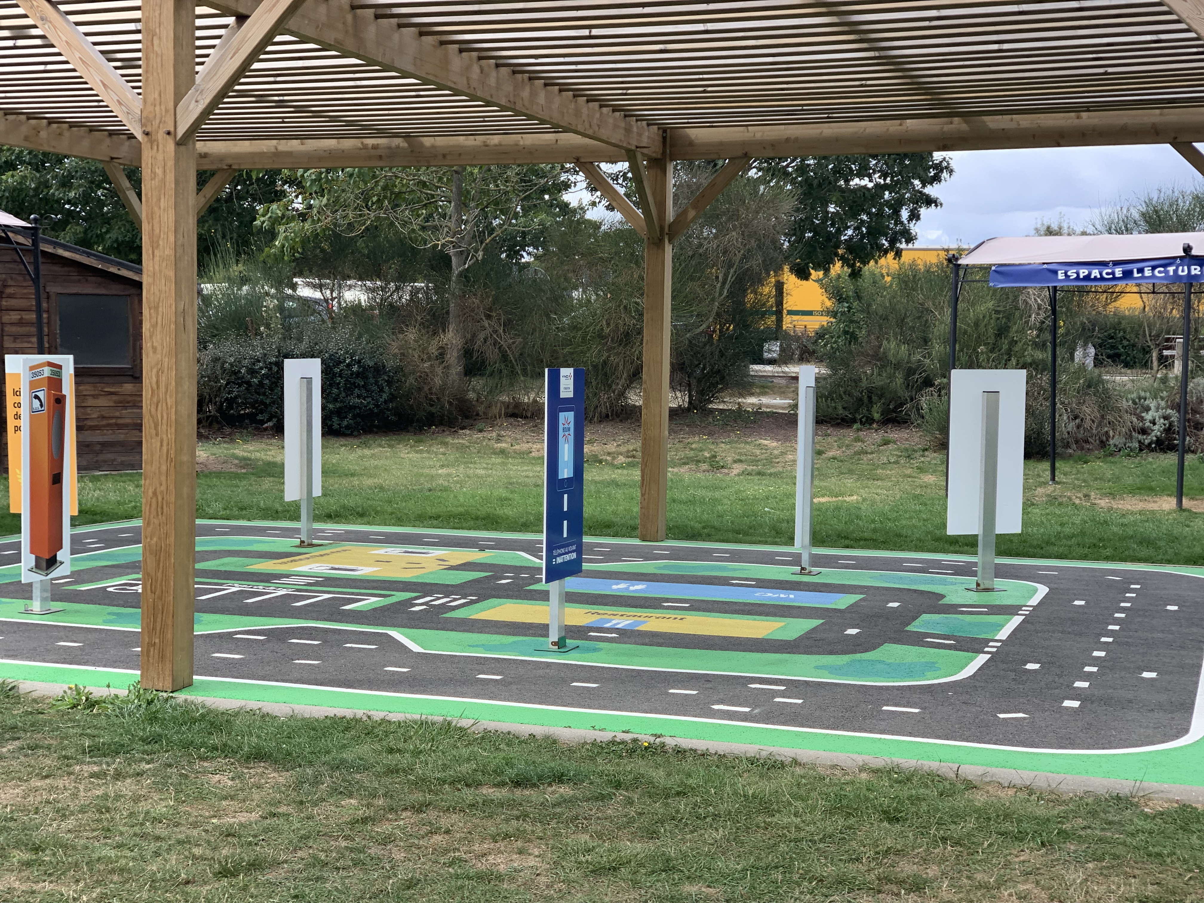 Photo n° 2 de l'avis de 2JK.G fait le 14/09/2019 à 19:40