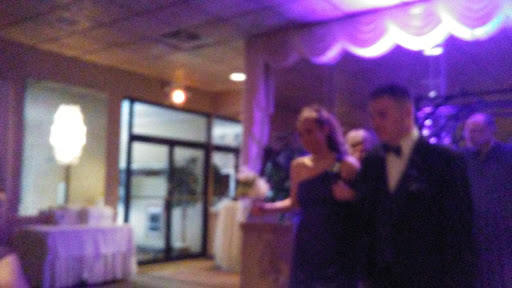 Wedding Venue «Fountain Bleau Event Center», reviews and photos, 635 Miller Rd, Avon Lake, OH 44012, USA