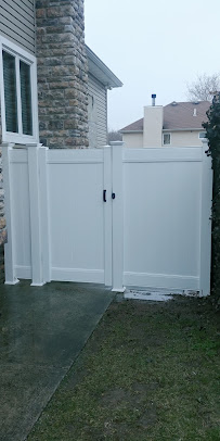 LoPorto Fence Co, Inc. - Photo 6 - Car repair in Staten Island, NY, Staten Island