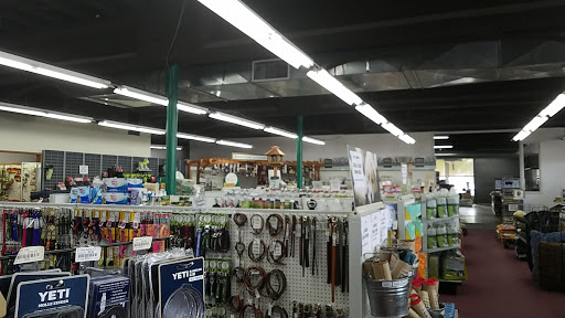 Pet Supply Store «Western Pet Supply», reviews and photos, 6908 SW Beaverton Hillsdale Hwy, Portland, OR 97225, USA