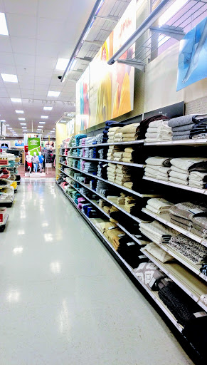 Department Store «Target», reviews and photos, 4310 Fortuna Center Plaza, Dumfries, VA 22025, USA