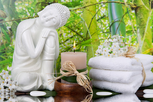 Thai massage therapist Sunshine Coast