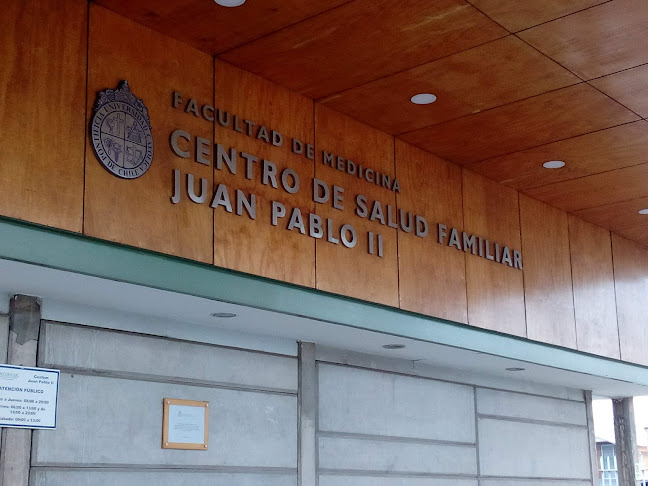 Centro de Salud Familiar UC Juan Pablo II - La Pintana