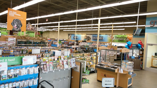 Pet Supply Store «Petco Animal Supplies», reviews and photos, 1215-1309 NJ-33 #1, Hamilton Township, NJ 08690, USA