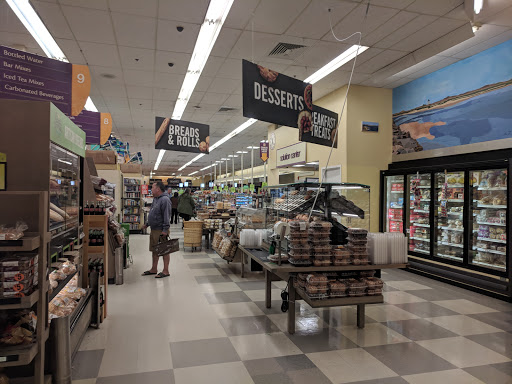 Supermarket «Stop & Shop», reviews and photos, 56 Shank Painter Rd, Provincetown, MA 02657, USA