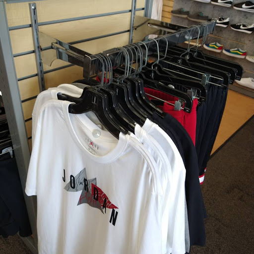 Shoe Store «Hibbett Sports», reviews and photos, 2819 West Expressway 83 #100, Harlingen, TX 78552, USA