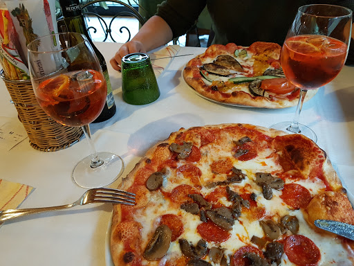 Ristorante Pizzeria Brasa in Tremosine sul Garda, Provincia di Brescia
