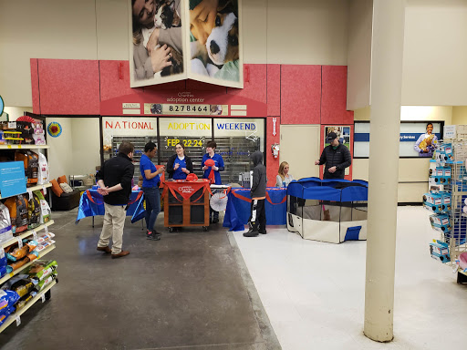 Pet Supply Store «PetSmart», reviews and photos, 5640 Cedar Lake Rd, Minneapolis, MN 55416, USA