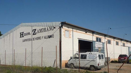 Hermanos Zamorano N-630, Km. 543, 10190 Casar de Cáceres, Cáceres, España