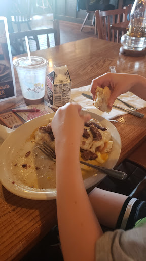 American Restaurant «Cracker Barrel Old Country Store», reviews and photos, 475 Rivers Edge Dr, Milford, OH 45150, USA