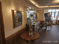 Atmosphère du Restaurant Maison CHABRAN - Le 45ème (Bistrot Gourmand) à Pont-de-l'Isère - n°5