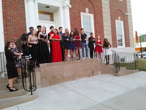 Movie Theater «Pharaoh Cinema 4», reviews and photos, 114 W Maple Ave, Independence, MO 64050, USA