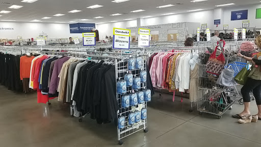 Thrift Store «Goodwill Virginia Center Retail Store», reviews and photos, 10231 Washington Hwy, Glen Allen, VA 23059, USA