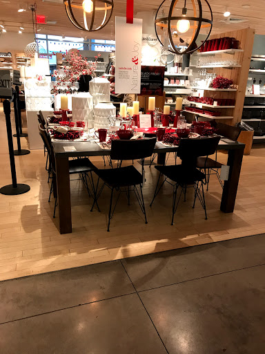 Shopping Mall «Oakbrook Center», reviews and photos, 100 Oakbrook Center, Oak Brook, IL 60523, USA