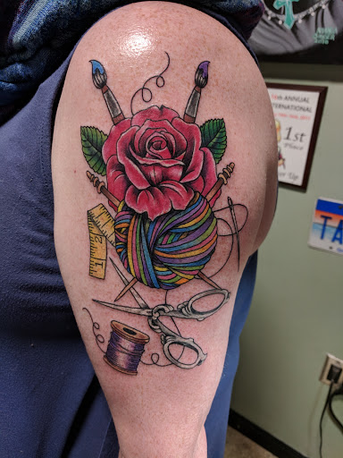 Tattoo Shop «Lucky Monkey Tattoo Parlour», reviews and photos, 3024 Packard Rd, Ann Arbor, MI 48108, USA