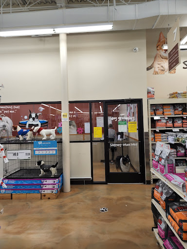 Pet Supply Store «Pet Supplies Plus», reviews and photos, 7007 Manchester Blvd, Franconia, VA 22310, USA