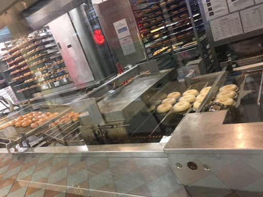 Donut Shop «Krispy Kreme», reviews and photos, 2103 Elliston Pl, Nashville, TN 37203, USA